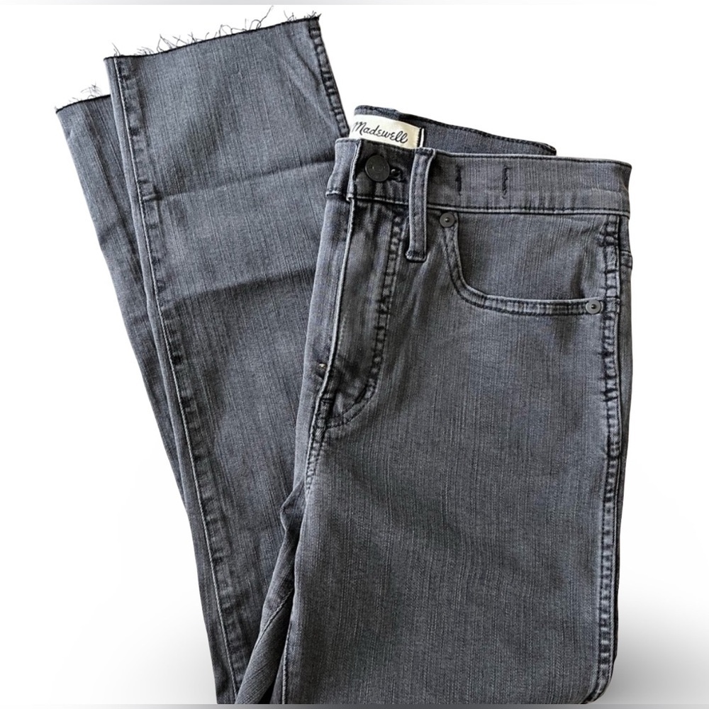 Madewell Stovepipe Jeans in Banberry Wash: Raw-Hem Edition | Size 29 - Picture 13 of 16